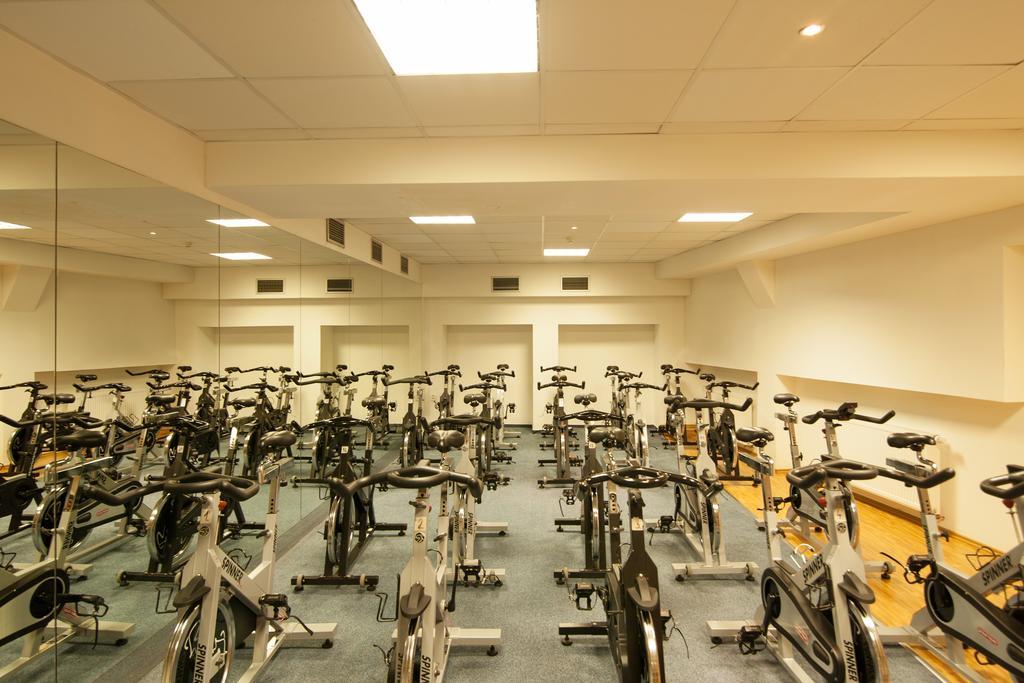 Sport-V-Hotel Hrotovice Zewnętrze zdjęcie